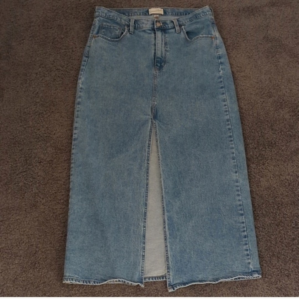 NWOT! ~UNIVERSAL THREADS~ DENIM MAXI SKIRT-12